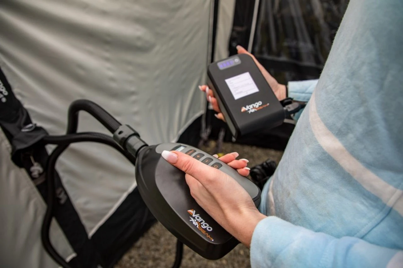 Vango Zephyr Airbeam Digital Electric Awning Pump - Image 3
