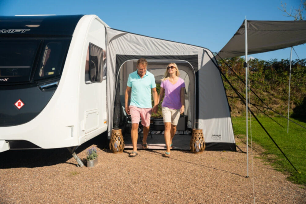 Vango Airbeam Vango Balletto Air 200 Elements Shield Caravan Awning (2023) - Image 6